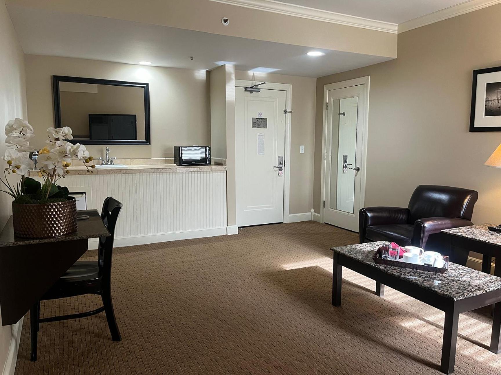 The Eldridge Hotel Lawrence Bilik gambar